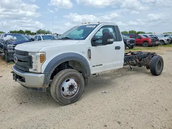 2019 Ford F-550 1FDUF5GT4KEF21351