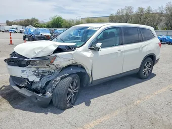 2018 Honda Pilot 5FNYF6H53JB027023