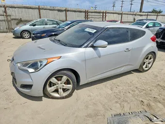 2015 Hyundai Veloster KMHTC6AD3FU239306