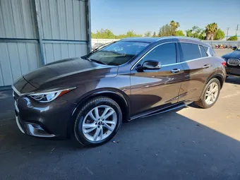 2017 Infiniti QX30 SJKCH5CP7HA031292