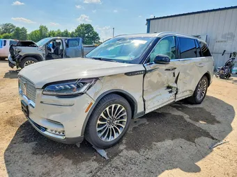 2021 Lincoln Aviator 5LM5J7WC3MGL12364