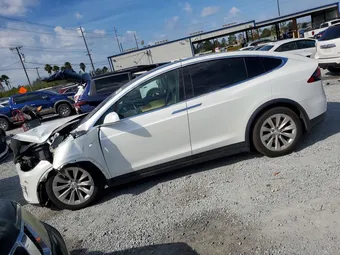 2016 Tesla Model X 5YJXCDE26GF026637 Lot 78079875