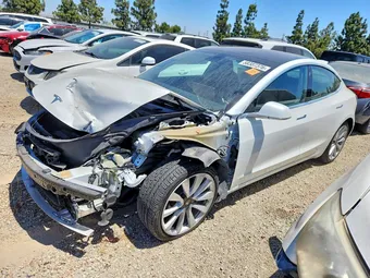 2020 Tesla Model 3 5YJ3E1EB2LF621700 Lot 58387376
