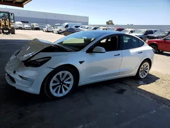 2022 Tesla Model 3 5YJ3E1EA8NF121387 Lot 54013366