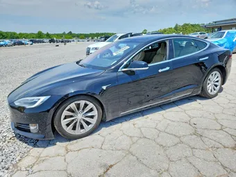2017 Tesla Model S 5YJSA1E13HF185476 Lot 60303646