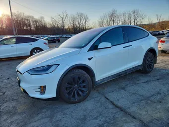 2019 Tesla Model X 5YJXCBE20KF184940 Lot 48919066