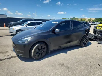 2024 Tesla Model Y 7SAYGAEE2RF186506 Lot 58042346