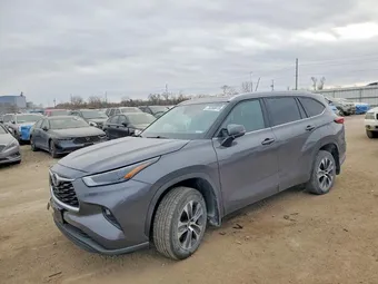 2022 Toyota Highlander 5TDHZRBH9NS225375 Lot 75268615