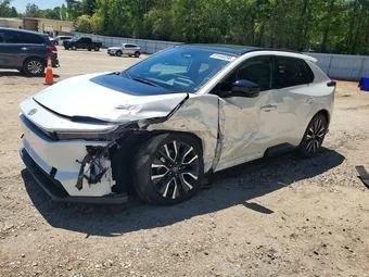 2026 Toyota bZ JTMBDAFB2TA006151