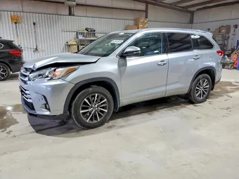2018 Toyota Highlander 5TDJZRFH2JS812300 Lot 46449026