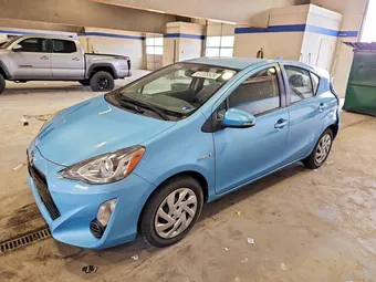 2015 Toyota Prius C JTDKDTB38F1105670