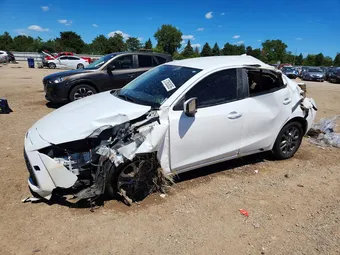 2019 Toyota Yaris 3MYDLBYV8KY506075