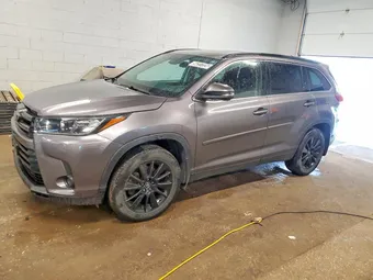 2019 Toyota Highlander 5TDJZRFH8KS617223 Lot 56227226