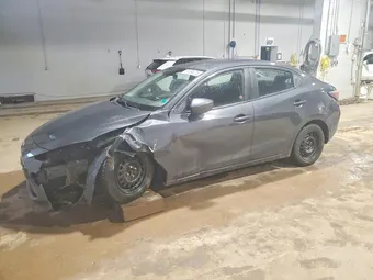 2016 Toyota Yaris 3MYDLBYVXGY121737