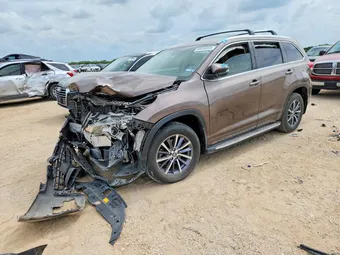 2017 Toyota Highlander 5TDKZRFH7HS226982 Lot 56066886