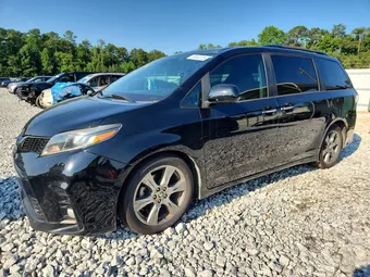 2018 Toyota Sienna 5TDXZ3DC0JS955065