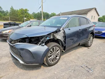 2021 Toyota Venza JTEAAAAH0MJ060979