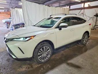 2021 Toyota Venza JTEAAAAH7MJ069937