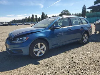 2018 Volkswagen Golf SportWagen 3VWD17AU1JM761950