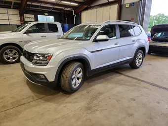 2018 Volkswagen Atlas 1V2KR2CAXJC574991