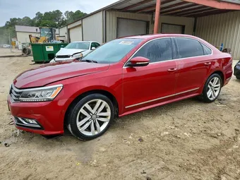 2017 Volkswagen Passat 1VWCT7A33HC049576