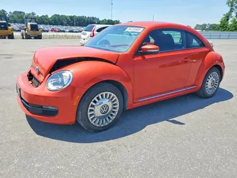 2016 Volkswagen Beetle 3VWJ17AT3GM614449