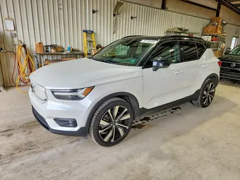 2021 Volvo XC40 YV4ED3UR1M2558905