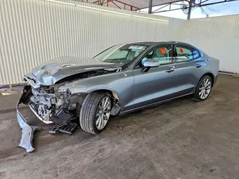 2019 Volvo S60 7JRA22TK6KG016562