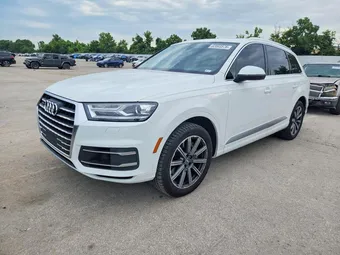 2018 Audi Q7 WA1AAAF76JD005400