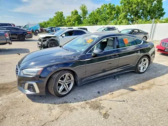 2021 Audi A5 WAUDACF59MA046216