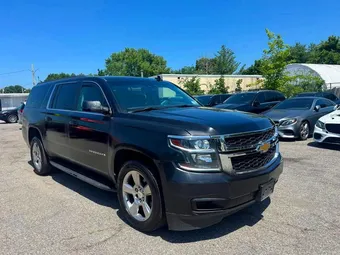 2018 Chevrolet Suburban 1GNSKHKC4JR238205