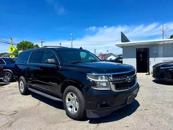 2017 Chevrolet Suburban 1GNSKHKC5HR196718