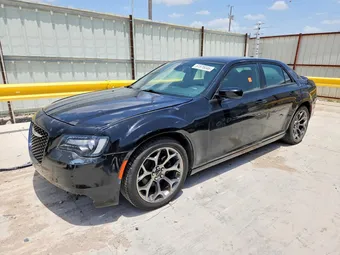 2018 Chrysler 300 2C3CCABG6JH243320