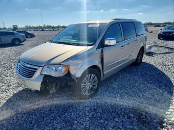 2016 Chrysler Town & Country 2C4RC1CG0GR190735