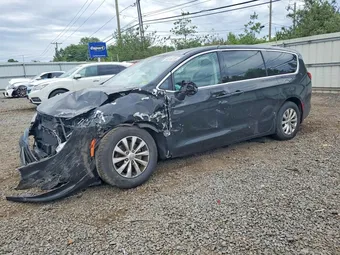2017 Chrysler Pacifica 2C4RC1DG7HR545111 Lot 58236786