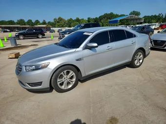 2016 Ford Taurus 1FAHP2E88GG134075
