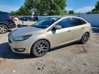 2017 Ford Focus 1FADP3H28HL244905