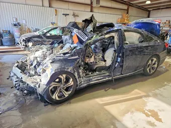 2019 Honda Accord 1HGCV1F59KA102659