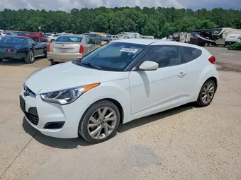 2016 Hyundai Veloster KMHTC6AD7GU258748