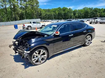 2017 Infiniti Q70 JN1BY1PP0HM170473