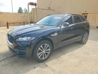 2018 Jaguar F-PACE SADCJ2FX0JA266659