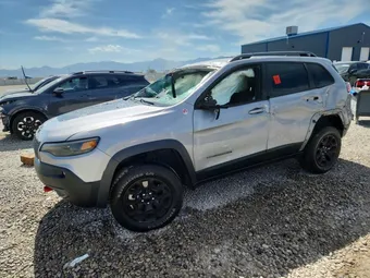 2021 Jeep Cherokee 1C4PJMBX5MD239037