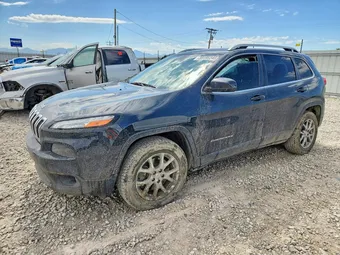 2018 Jeep Cherokee 1C4PJMLX5JD607498