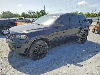 2018 Jeep Grand Cherokee 1C4RJEAG9JC380355