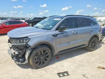 2022 Kia Sorento 5XYRK4LF4NG091610