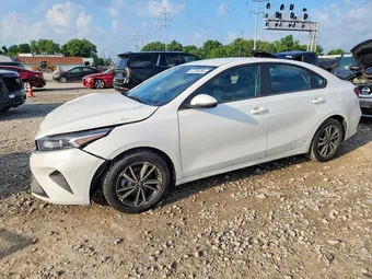 2024 Kia Forte 3KPF24AD4RE738465 Lot 57204456