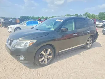 2016 Nissan Pathfinder 5N1AR2MN0GC620377