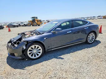 2016 Tesla Model S 5YJSA1E17GF170526 Lot 61187016
