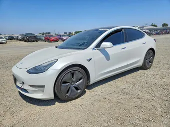 2020 Tesla Model 3 5YJ3E1EB5LF636532
