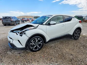 2018 Toyota C-HR NMTKHMBX4JR027671